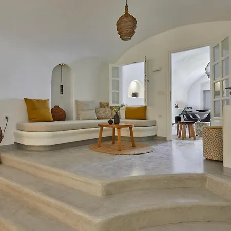 Filotera 4* Oia (Santorini)
