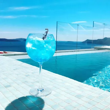 Filotera 4* Oia (Santorini)